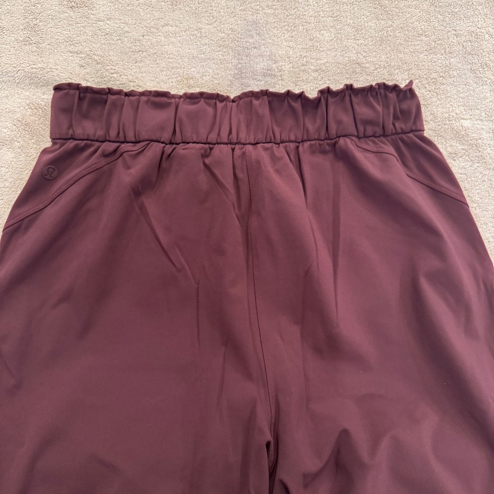 Lululemon On The Fly High Rise Pull On Cropped 7/8 Pants Stretch Travel Sz 6 - Picture 8 of 10